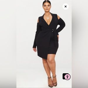 PrettyLittleThing Black Cold Shoulder Ring Detail Blazer Dress - NWT